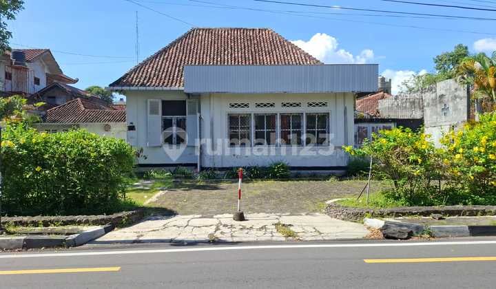Rumah di Area Strategis-Kota Baru, Yogyakarta