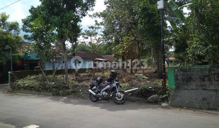 Tanah Kapling Dekat Candi Prambanan Klaten Jawa Tengah