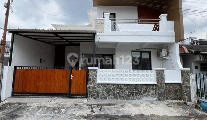 Rumah Area Aman 24/7 di Borobudur Blimbing Malang