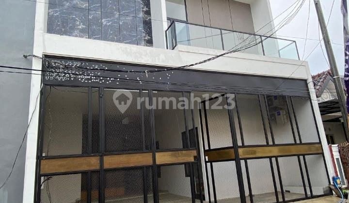 Rukos Kawasan Sekolah dan Kampus di Candi Candi Lowokwaru Malang