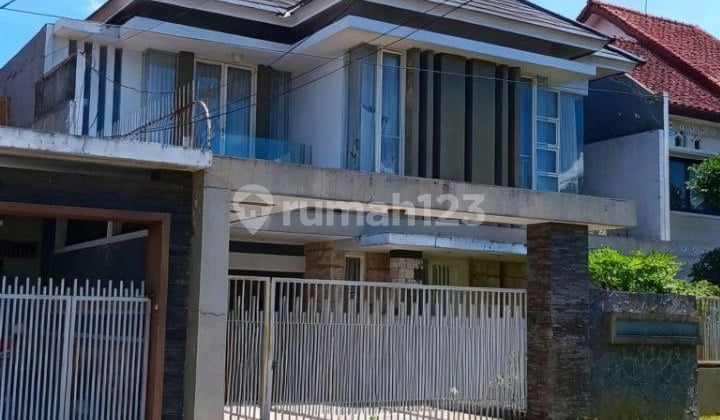 Dijual Rumah Lingkungan Tenang di Boulevard Araya Blimbing Malang
