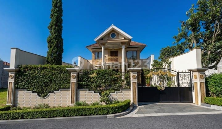 Dijual Villa Mewah Accessible Dekat Wisata di Sultan Agung Batu