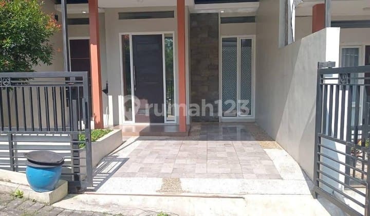 Cheap Ready-to-Occupy House for Sale in Pandanlandung, Wagir, Malang