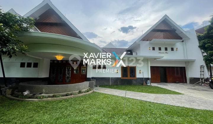 Rumah Limited High Value Area di Jalan Utama Ijen Klojen Malang