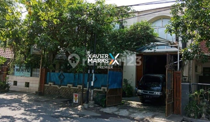 For Sale House and Business Space in Rungkut Surabaya Smart Investment