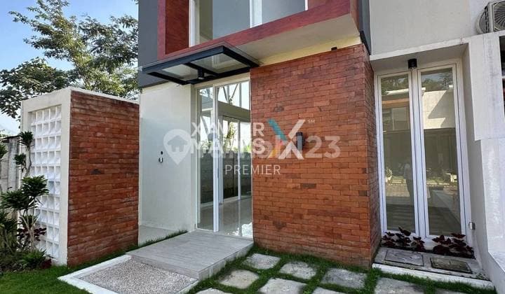 House, Primary Limited Stock at The Oz Tidar Malang, Harwood Type