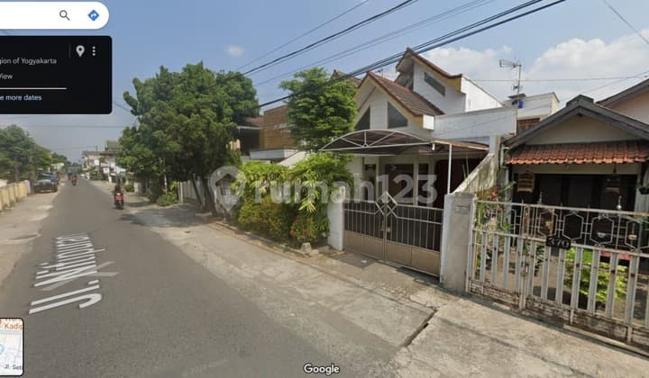 Rumah Mewah Berikut Furnitire di Wirobraja.