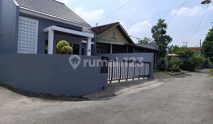 Rumah Baru Siap Huni di Jalan Godean Km 9