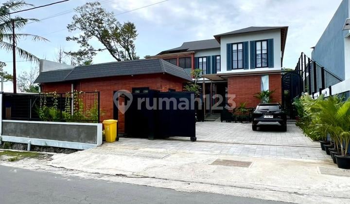 Villa Super Mewah dan Asri di Jalan Kaliurang Km 14