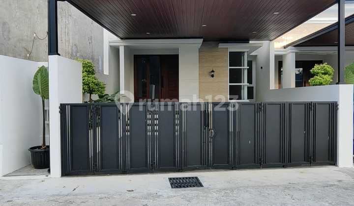 Rumah Cantik Baru Siap Huni Jalan Kaliurang Km 10