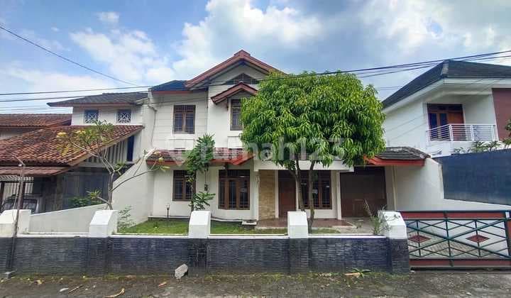 Rumah Mewah Dan Murah Dekat Kampus Ugm Dan Uii Di Jalan Kaliurang Km 8