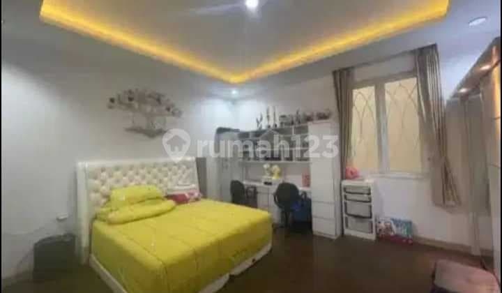 For Sale Very Beautiful House in Polri Subdivision Jelambar West Jakarta