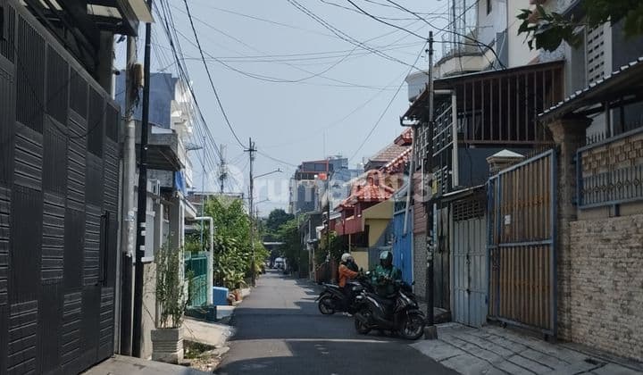 Land ready to build in Cideng