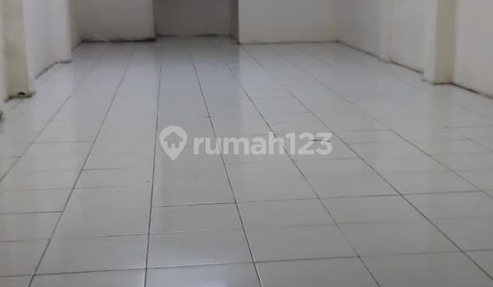Ruko Siap Huni di Grogol Jakarta Barat