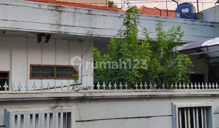 Dijual Rumah di Tomang Bebas Banjir Jakarta Barat