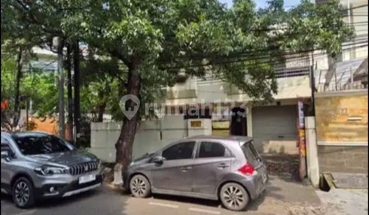 For Sale Strategic House in Tomang, West Jakarta