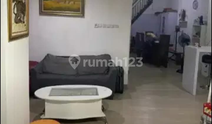 House in Banjar Wijaya, Land Area 108M2, Furnished, Freehold, Facing South