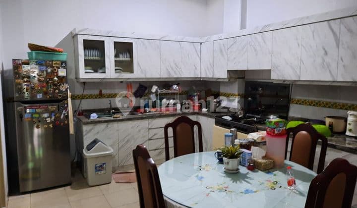 Rumah Bagus Rapi Renov di Teluk Gong 2,5 LT 6X15 Hadap Selatan