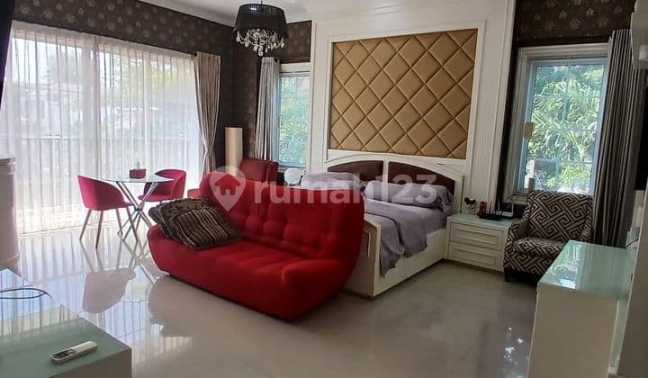 Rumah Cantik, Lokasi Bagus Di Grisenda Pik, Hoek 19x16, Furnish