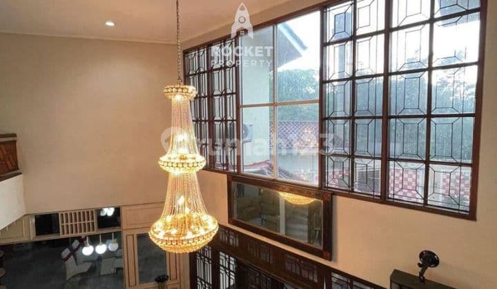 Rumah Mewah Murah di Cinere Depok LT 850M2 Semi Furnish