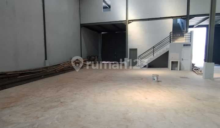 New Warehouse Ready to Occupy, Size 12x30, 2-Storey Office, Container Accessible