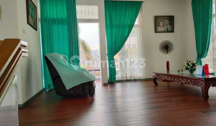 Rumah Hoek, Murah di Metro Permata Tangerang 2,5 lantai 12x25 SHM