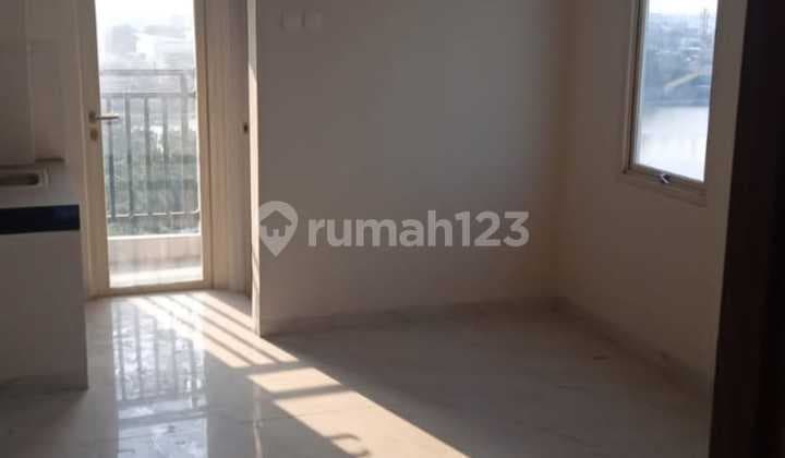 Jual Cepat Apart Green Lake View Depok Studio 23M2 Brand New