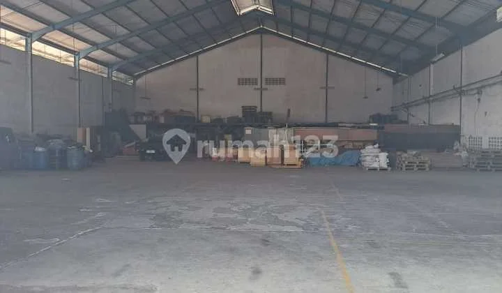 Gudang Bagus Siap Pakai Harga Nego Akses Tronton Wingbox di Cimareme Padalarang