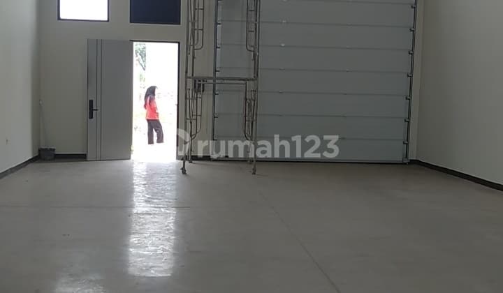 Gudang Berijin Industri Komplek Pergudangan Akses Kontainer Di Cimareme Padalarang