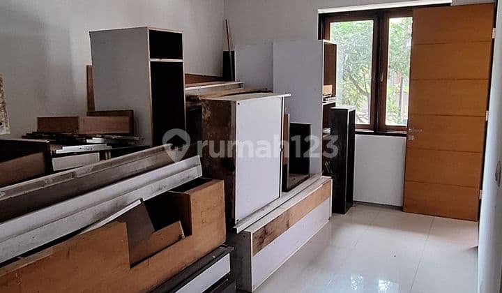Rumah Minimalis Siap Huni Dua Lantai Di Setra Duta Bandung