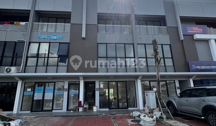 Cendana Parc Ruko 3 Lantai Siap Huni