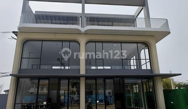 Park Serpong Ruko 3Lantai Hadap Jalan Utama