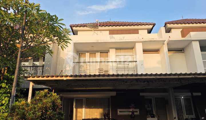 Nice House in Raffles Hills Cibubur - Renovated & Furnished, Freehold Title
