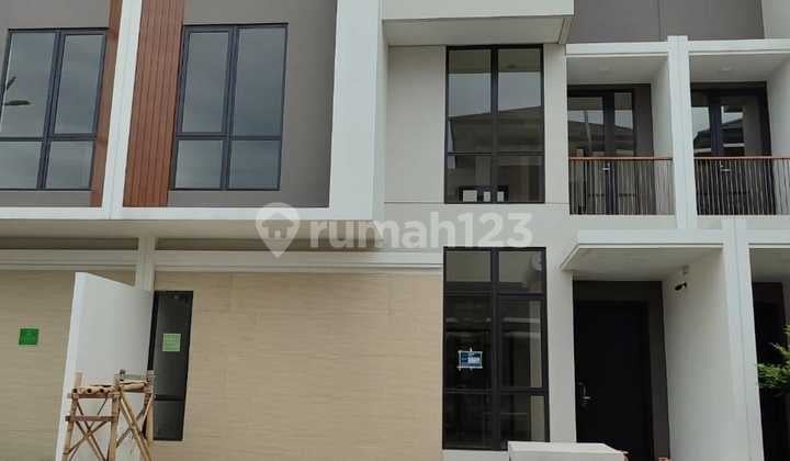 Rumah Mewah Asya Cluster Maninjau Jgc - 4+1 KT, AC Daikin, Smart Lock