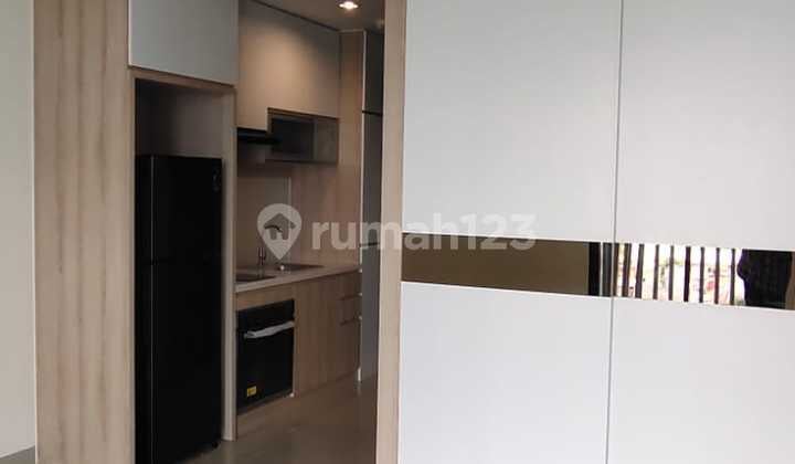 Semi Furnished Studio Apartment Cleon Park North JGC - Price 620 Million Nego!