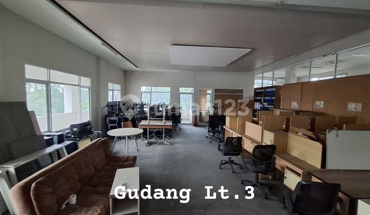 Office Space 3 Lantai Lokasi Strategis Akses Mudah di Pusat Kota Cipete Jakarta Selatan