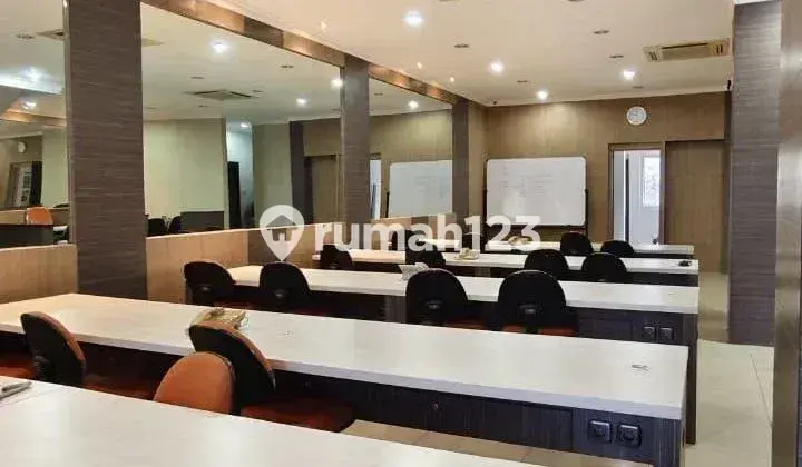 Office / Business in Burangrang - Main Road Location, Excellent Condition