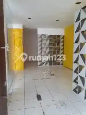 For Rent Strategic Office in Prime Location on Riau Street, Bandung