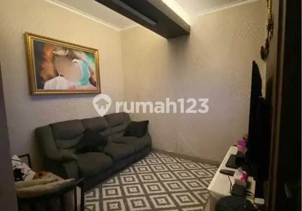 Rumah Interior Warm di Ciwaruga - Harga di Bawah Pasaran!
