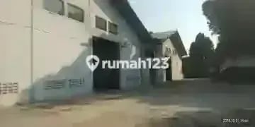 Gudang Luas Lokasi Strategis, Akses Kontainer 40Feet di Cimareme