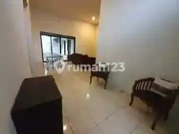 Jual atau Sewa Rumah Favorit Semi Furnish di Kbp Lokacitra