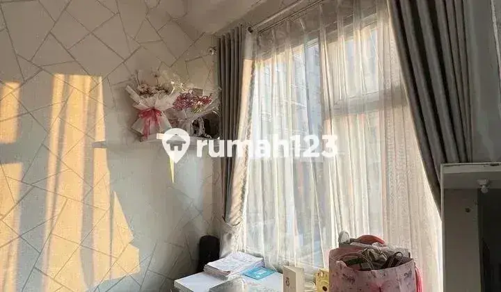 Aesthetic Unit, Fully Furnished Near Campus at Easton Park Jatinangor