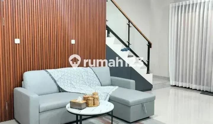 Luxury Furnished House Near Toll Road in Kaliandra Garden, Gading Tutuka Villa.