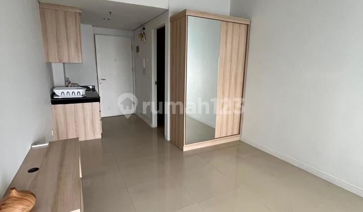 Apartemen Studio Semi Furnished