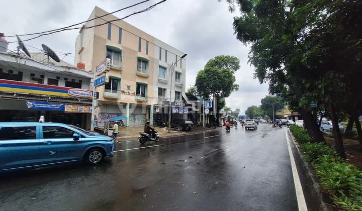 For Rent: 3-Storey Shop House, 9M Wide, Tb Simatupang, Tanjung Barat