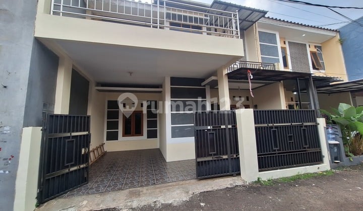 Rumah Siap Huni di Jagakarsa Jakarta Selatan Harga Terjangkau Dekat dengan Pusat Bisnis Cilandak Kko, Pintu Tol Brigif, 10 Menit Stasiun Lenteng Agung dan Bebas Banjiri Nilai Investasi Tinggi