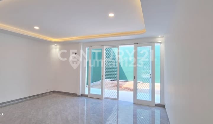 Rumah Baru Lippo Central Lokasi Strategis Dijual Nego Siap Huni