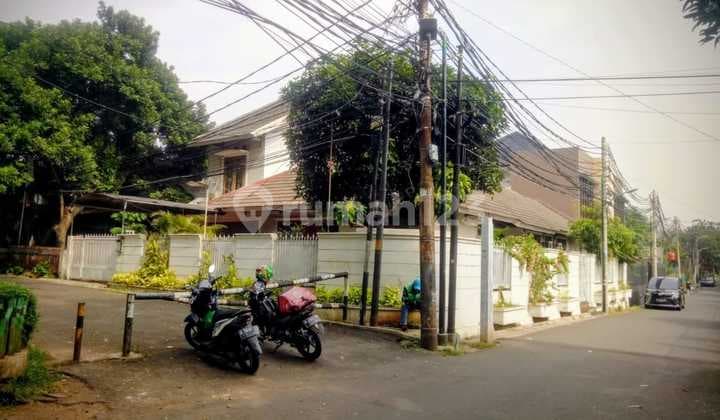 House for Sale in Jatipadang, South Jakarta