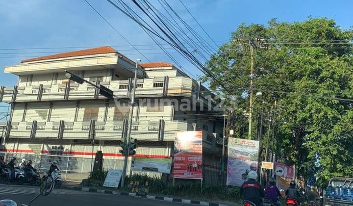 Ruko Besar Mahendradata Buluh Indah Denpasar Bali