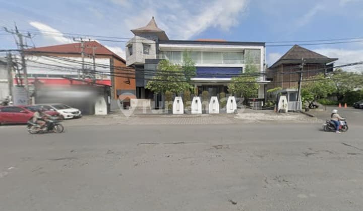 Gedung Besar Strategis Teuku Umar Barat Denpasar Bali